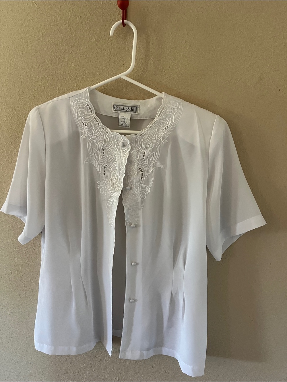 Vintage Christie & Jill White Embroidered Collar Top